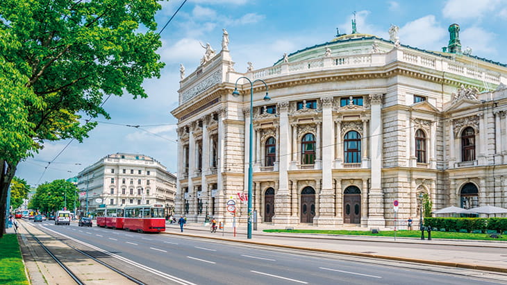 A tram travelling along Vienna’s stately Ringstrasse, Austria